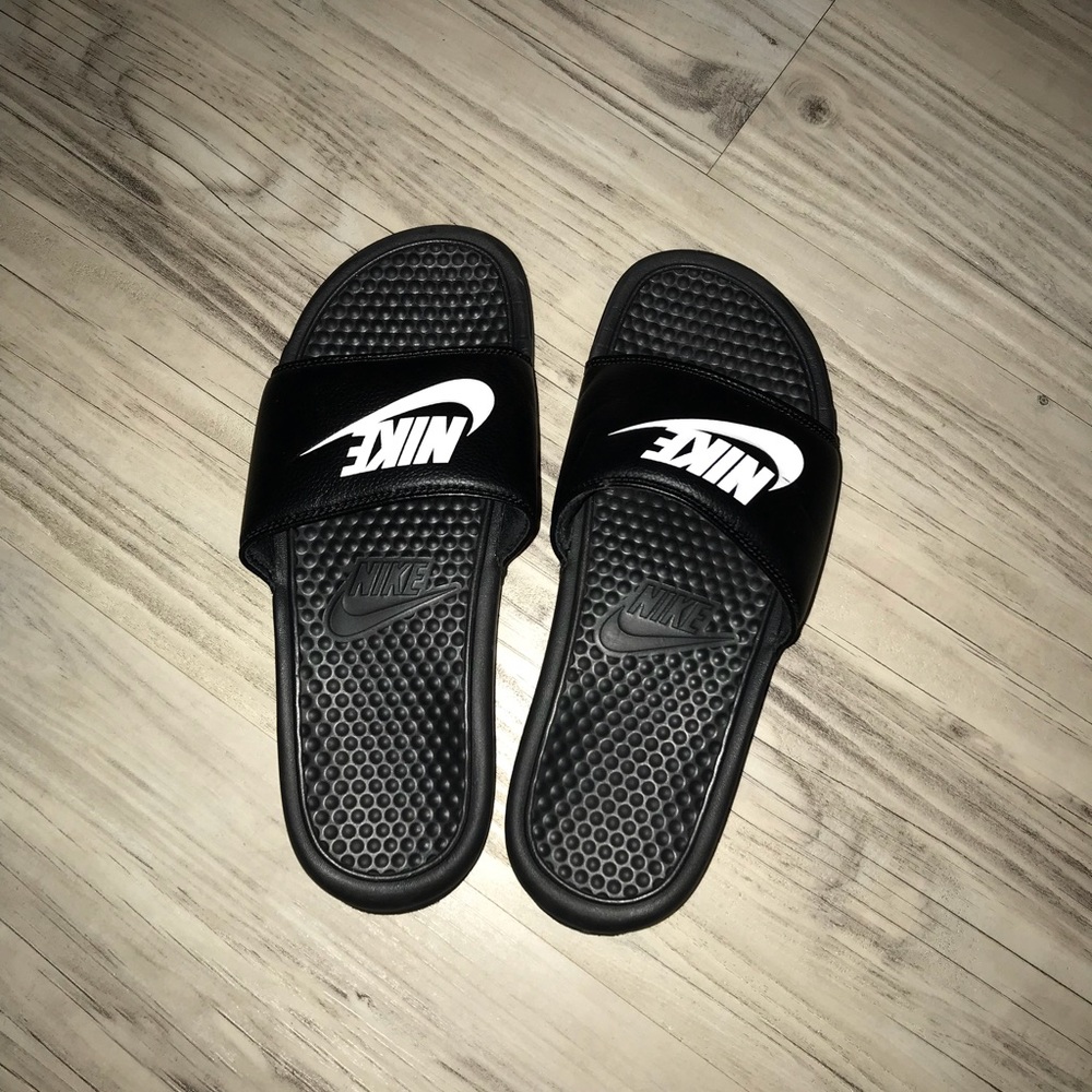 Nike slides